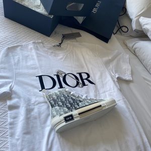 Dior Sneakers x Dior Shirt